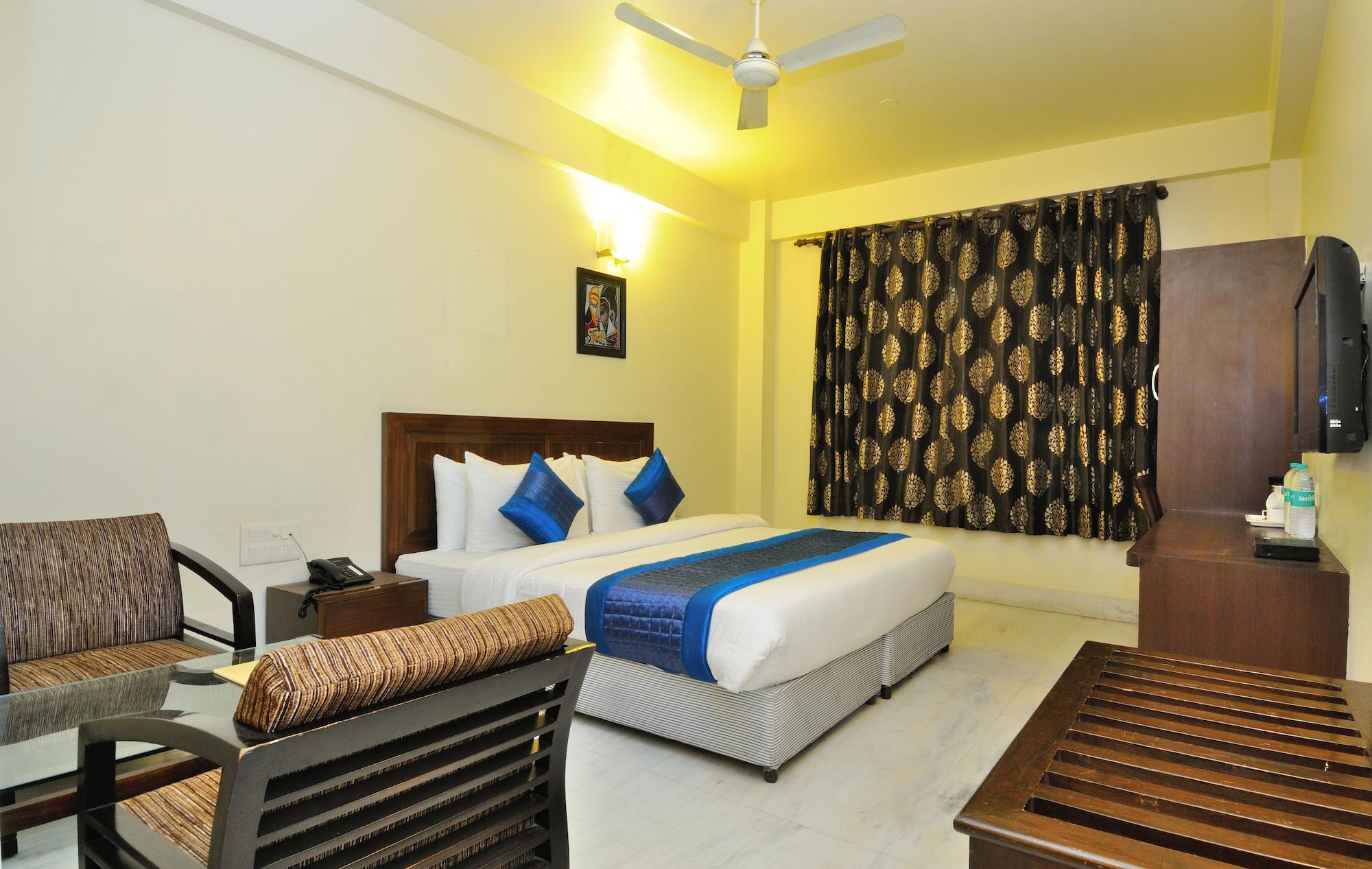 Hotel Shanti Villa Нью-Дели Экстерьер фото
